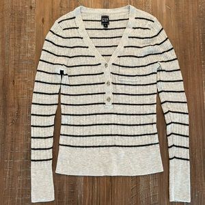Gap Lightweight Ribbed Henley Sweater